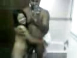 Buddy tiene la compagnia della snella Taylor May video hot italiane a scherzare con lei