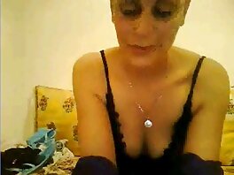 La pedagogista intelligente mature hot italiane Jennifer White aiuta lo studente a svuotare le palle