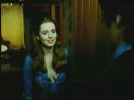 L'artista vuole che un po' di penetrazione nella figa venga imbrattata di scene hot film italiani vernice