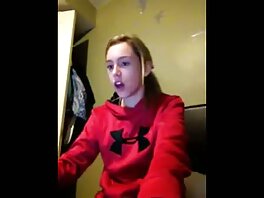 Una bionda straordinaria gioca a ping pong e si gode video amatoriali italiani hot il grosso pene del partner