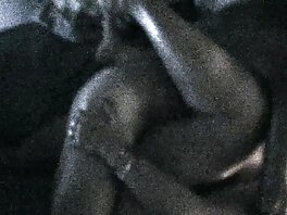 Rossa video hot attrici italiane asiatica hottie ha la figa giocherellata e dita