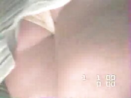 Il cazzo mature italiane hot grosso è una bionda penetrante; la gola e la fica